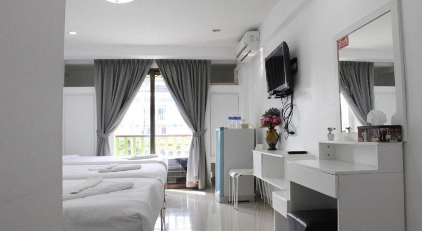 Thanyachatra Boutique. Phetchaburi Exteriér fotografie