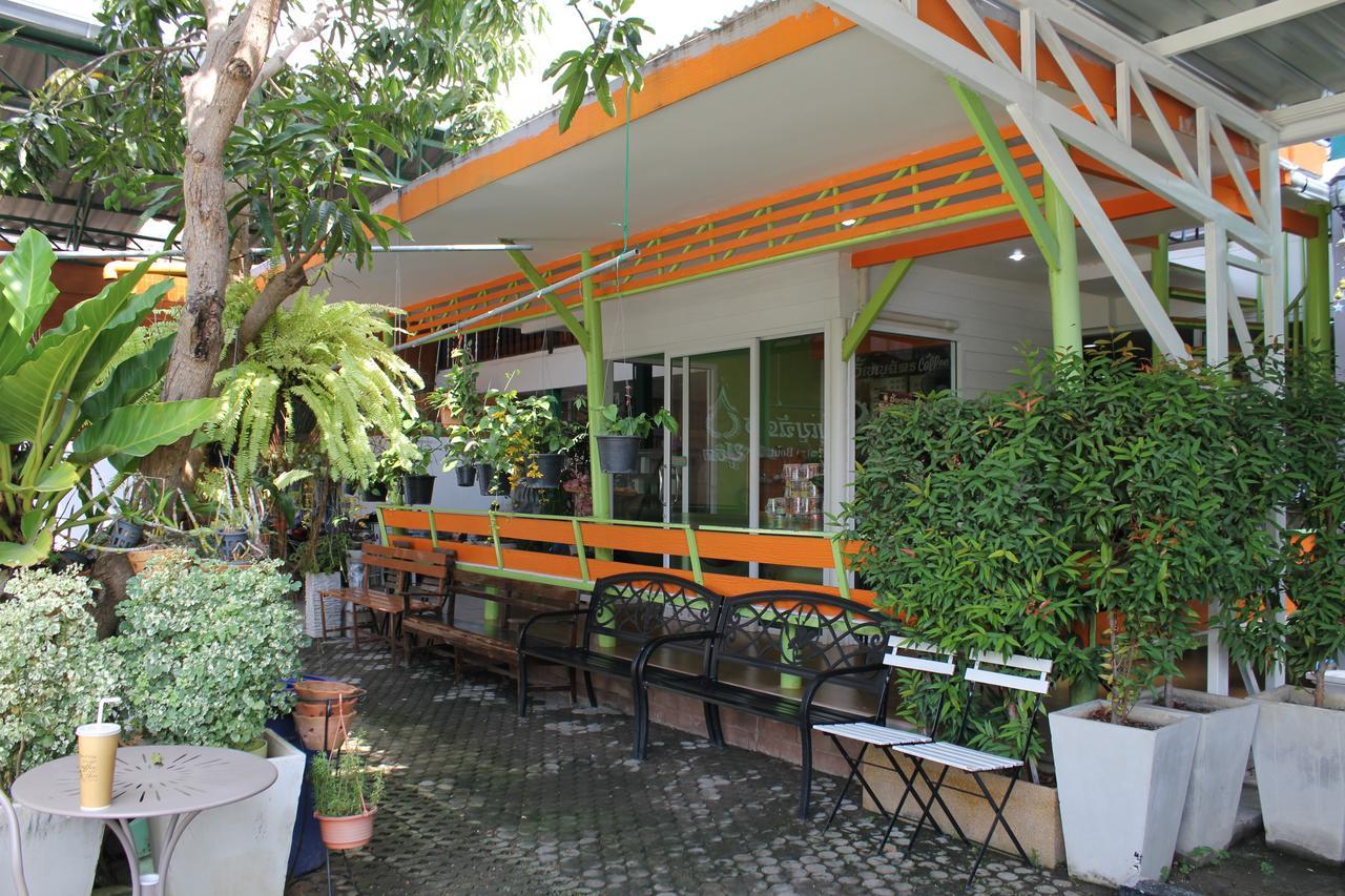 Thanyachatra Boutique. Phetchaburi Exteriér fotografie